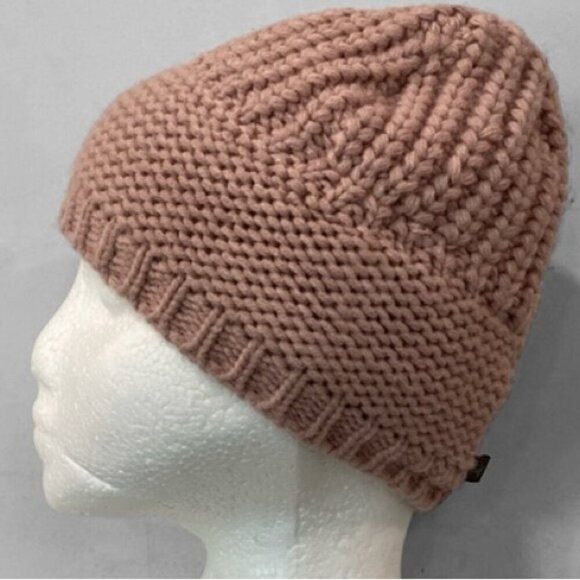 Hot Paws Pink Chunky Knit Hat - Picture 1 of 12